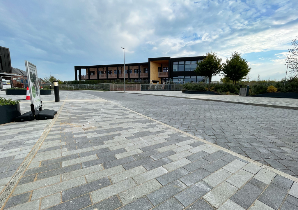 Linmere_MOBILITY,-STREETS-AND-PUBLIC-REALM